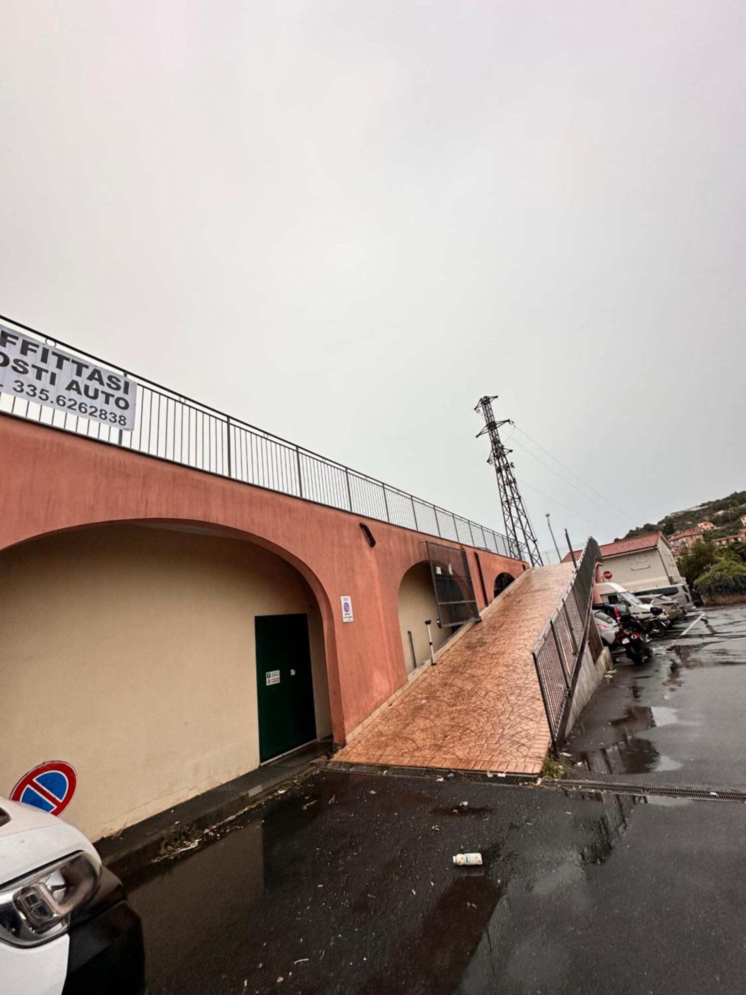 Fronte Mare-Piscina- Pista Ciclabile Daire Imperia Dış mekan fotoğraf